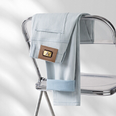 批发26年新款潮牌<b class='q'>修身</b>小直筒