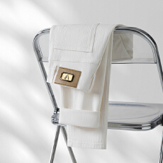 批发26年新款潮牌<b class='q'>修身</b>小直筒