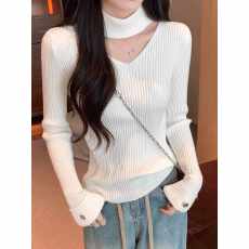 批发挂脖镂空v领针织衫女<b class='q'>秋</b>冬2025新款设计感小众打底衫毛衣内搭上衣