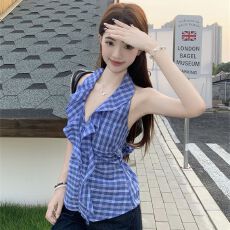 批发法式纯欲蝴蝶结露肩挂脖收腰格子衬衫女春<b class='q'>秋</b>夏季外穿修身无袖上衣