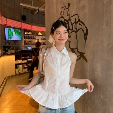 法式设计感蕾丝拼接挂颈无袖衬衫女夏蝴蝶结绑带露背短款气质上衣