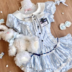 批发夏季新款学院风少女感蓝色<b class='q'>波点</b>泡泡袖<b class='q'>衬衣</b>拼接荷叶边蓬蓬裙两件套