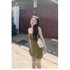 批发黄只只zzpalette 清迈假日 浪漫氛围拿捏！度假风提花吊带连衣裙