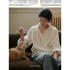 批发DC 韩系设计感<b class='q'>春</b>日小调 花边领提花肌理全棉长袖轻薄 衬衫上衣女