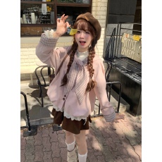 批发粉格信笺 韩系少女粉色拼接格纹风衣+蕾丝内搭打底+咖色短裙