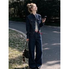 批发2026秋季超火港风复古牛仔外套套装女通勤风裤子两件套收腰穿搭