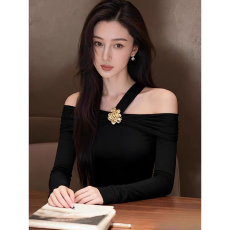 秋冬复古辣妹黑色一字肩锁骨打底衫女内搭设计感修身显瘦长袖上衣