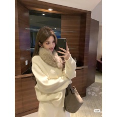 批发高级感秋冬穿搭套装灰色毛衣女宽松慵懒风直筒针织<b class='q'>裤子</b>两件套配脖