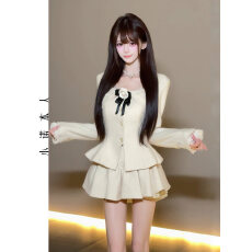 批发小诺本人千金风修身外套收腰显瘦低领上衣<b class='q'>高腰</b><b class='q'>蓬蓬裙</b>套装女