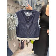 批发档口上新，新款藏蓝色<b class='q'>牛仔</b>马甲，小颖