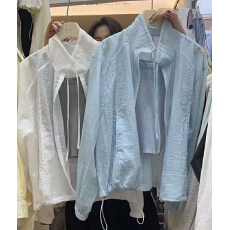 批发档口上新，新款薄料防晒服外套，E恋