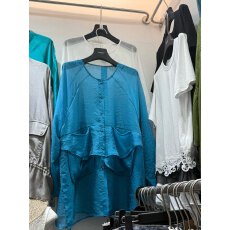 批发档口上新，新款薄料大版防晒<b class='q'>服</b>，MKEK