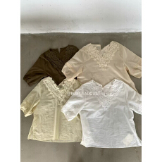 档口上新，新款钩花花边上衣，八月