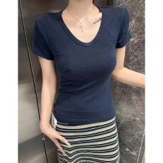 批发档口上新 夏季新款V领短袖T恤女修身显瘦上衣<b class='q'>纯棉</b><b class='q'>打底衫</b>百搭