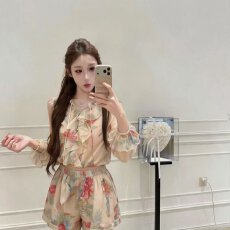 批发档口上新 夏季新款法式碎花两件套女上衣短<b class='q'>裤</b>套装