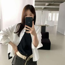 批发档口上新 2026新款<b class='q'>夏</b>季白色宽松衬衫女设计感上衣百搭外搭