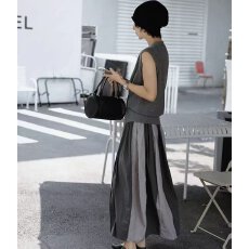 批发档口上新 2026新款女款拼接条纹高腰阔腿半身长裙