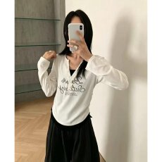 批发档口上新 2026年秋季女装假两件V领针织毛衣休闲风长袖上衣