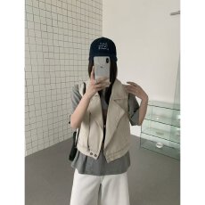 批发档口上新 2026年秋季新款女装宽松短款大翻领拉链无袖马甲背心