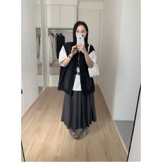 批发档口上新 2026年秋季新款女士黑色水洗<b class='q'>牛仔</b>马甲无袖休闲工装背心