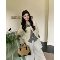 批发档口上新 2026秋季新款假两件针织开衫女翻领系带蝴蝶结<b class='q'>千鸟格</b>纹