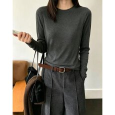 批发档口上新 2026秋季新款女装修身圆领长袖针织打底衫<b class='q'>百搭</b>内搭上衣
