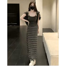 批发档口上新 2026<b class='q'>春</b>秋新款女士针织开衫吊带长裙三件套毛衣套装