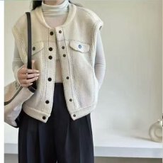 批发档口上新 2026年秋冬新款女装圆领无袖针织马甲背心仿牛仔拼接