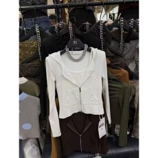批发档口上新 2026年春秋新款女装连帽拉链针织开衫短款修身长袖<b class='q'>外套</b>