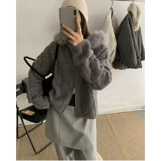 批发档口上新 2026年秋冬女装连帽毛领仿<b class='q'>皮草</b>毛绒<b class='q'>外套</b>宽松短款拉链