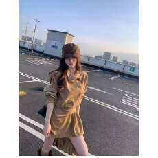 批发档口上新 2026年春秋新款<b class='q'>女</b>装翻领收腰A字连体短裤工装风连体裤裙