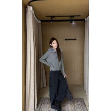 批发档口上新 2026年秋冬新款女装休闲针织开衫短款修身长袖拉链<b class='q'>外套</b>