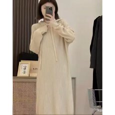 批发档口上新 2026年春秋新款女装宽松连帽针织连衣裙<b class='q'>中长款</b><b class='q'>毛衣</b>裙