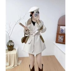 批发档口上新 2026春季新款<b class='q'>女装</b>翻领双排扣收腰短款风衣<b class='q'>外套</b>撞色拼接