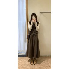 批发档口上新 2026秋冬新款女装V领无袖马甲高腰压褶中长半身裙套装
