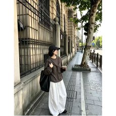 批发档口上新2026年春季新款女装宽松落肩圆领长袖针织衫条纹毛衣套头