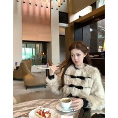 档口上新 2026年冬季新款女装宽松中长款毛绒外套蝴蝶结仿皮草