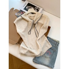 批发实拍～夏季可拆卸撞色领巾针织显瘦短袖针织衫配丝巾两件套