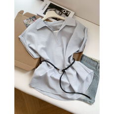 批发实拍～<b class='q'>夏</b>季新款法式别致简约时尚设计感宽松绑带Polo领无袖衬衫女