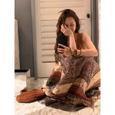 批发2026气质<b class='q'>百搭</b>春夏复古小众设计民族风印花中古裙宽松拖地显瘦半裙