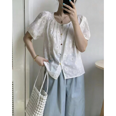 批发SULI夏季新款韩系圆领镂空衬衫女刺绣提花<b class='q'>泡泡袖</b>气质短袖开衫上衣