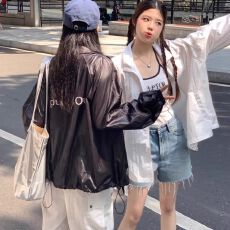 批发韩版慵懒风字母印花冲锋衣外套<b class='q'>女</b>春季休闲宽松薄款<b class='q'>夹克</b>防晒开衫潮