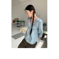 批发高质量品质韩版宽松V领娃娃衫女设计感小众定染花边<b class='q'>衬衫</b>上衣女
