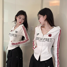 批发40支酷丝爽棉美式辣妹<b class='q'>街头</b>风设计感连帽短外套修身显瘦洋气字母