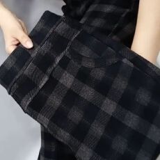 批发<b class='q'>女裤</b>春秋薄款外穿裤子两侧带兜直筒裤<b class='q'>中老年</b><b class='q'>女裤</b>格子裤女
