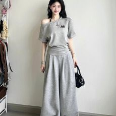 批发韩系慵懒休闲<b class='q'>运动服</b>套装女夏季斜肩收腰显瘦一字肩短袖长裤两件套