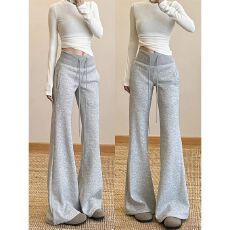 批发美式浅灰色<b class='q'>运动</b>微喇裤女秋季2026新款休闲宽松显瘦喇叭裤<b class='q'>修身</b>卫裤