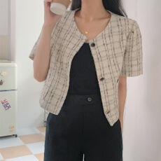 批发2026 东大门 韩国复古圆领双口袋宽松休闲粗花呢格纹短款外套女