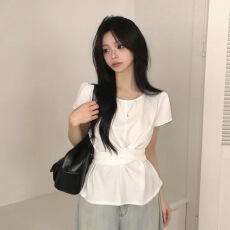 批发已出货 chic个性后背绑带系绳圆领短袖<b class='q'>小衫</b>