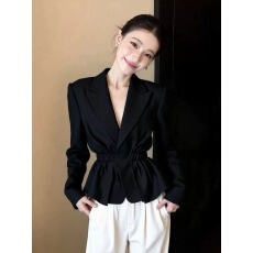 批发早春独特漂亮上衣轻奢高级感时髦洋气<b class='q'>时尚</b>又a又飒黑色西装<b class='q'>外套</b>女